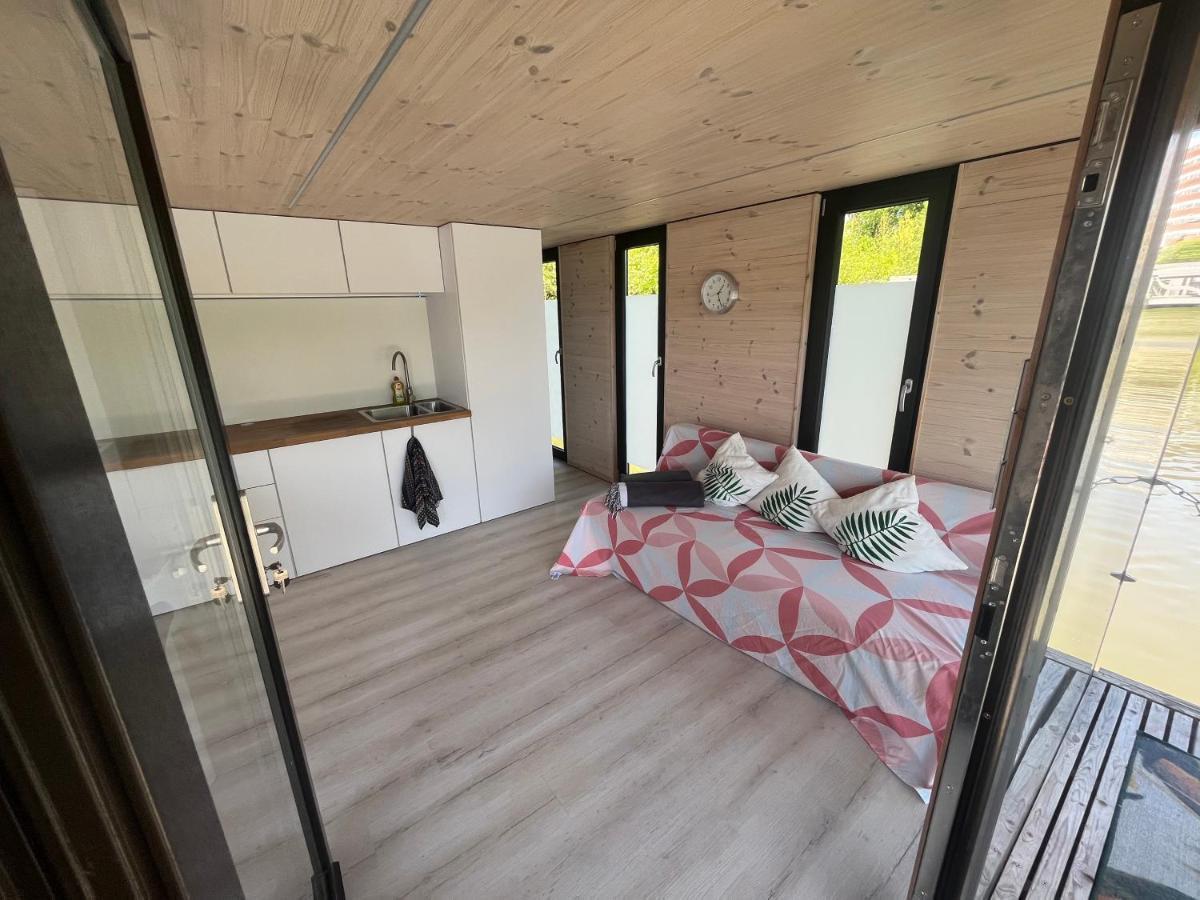 Hotel Hausboot Jeknic Saarbrücken Esterno foto
