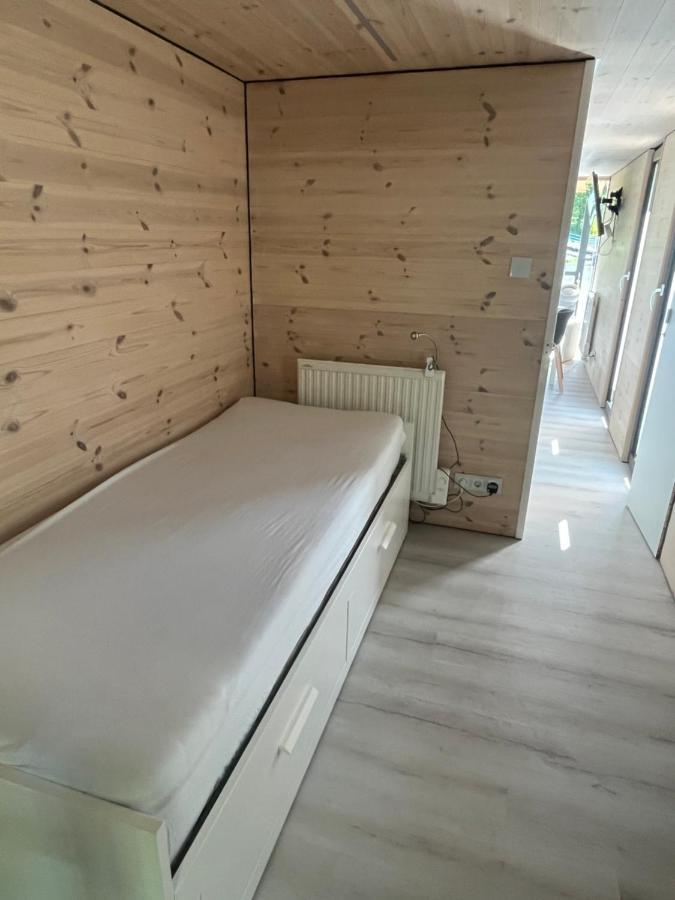 Hotel Hausboot Jeknic Saarbrücken Esterno foto